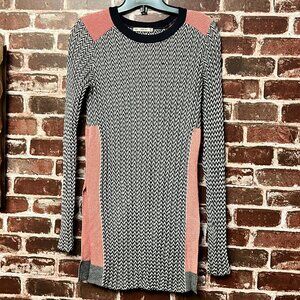 Zara Knit Zig-Zag Sweater Top